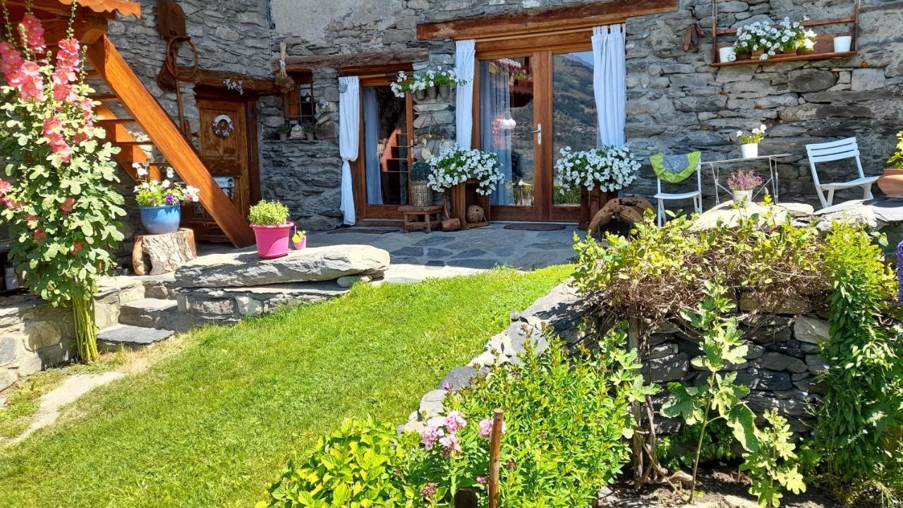 Appartement De Charme 4/6 Pers Dans Joli Village De Montagne بور سان موريس المظهر الخارجي الصورة